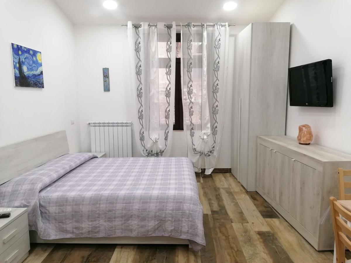 Il Cavour Apartamento Caprarola Exterior foto